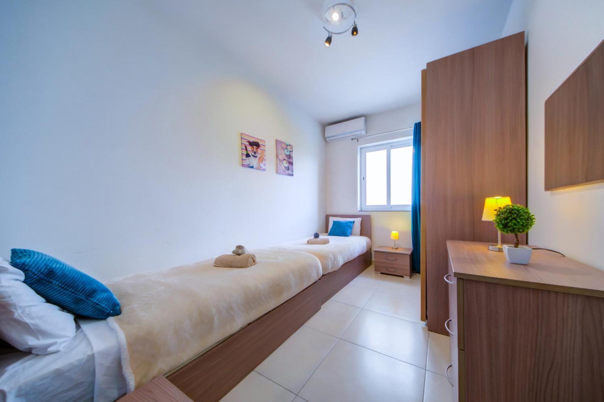 Prime Location, Modern Apartment In St Julian'S, Paceville, Apt 8 By Vaganza Saint Julian's Екстериор снимка