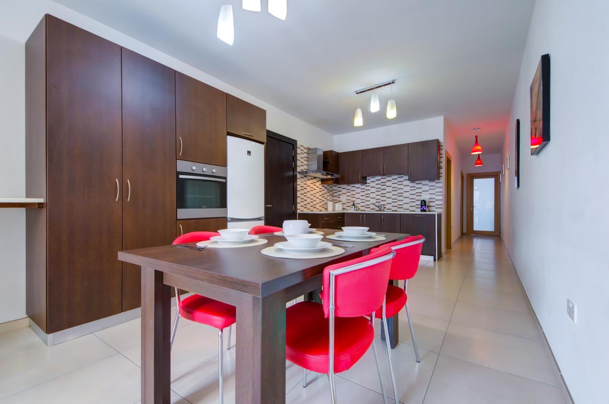 Prime Location, Modern Apartment In St Julian'S, Paceville, Apt 8 By Vaganza Saint Julian's Екстериор снимка