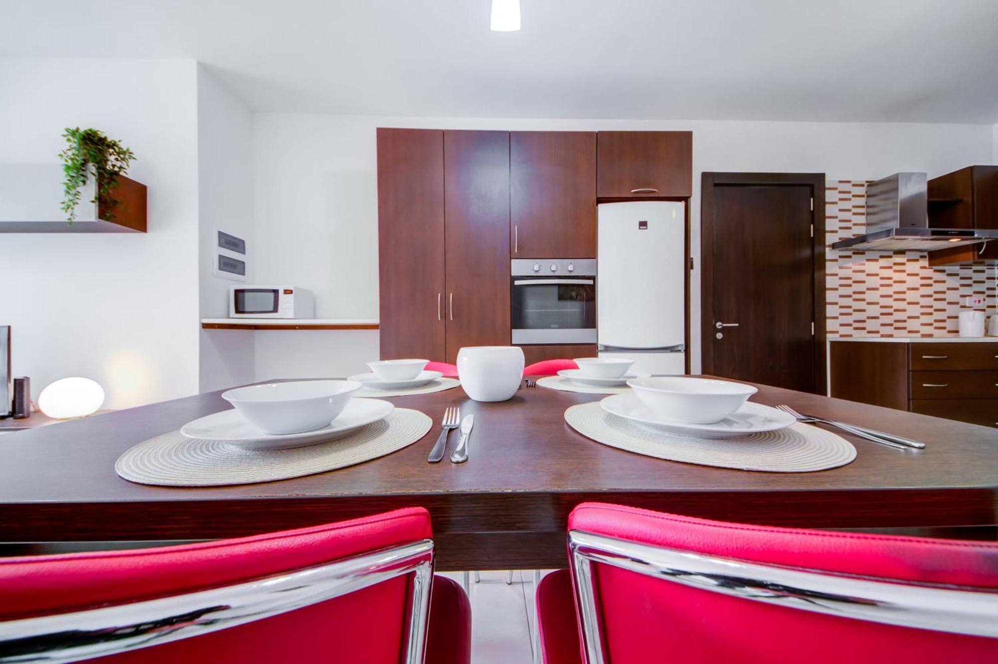 Prime Location, Modern Apartment In St Julian'S, Paceville, Apt 8 By Vaganza Saint Julian's Екстериор снимка